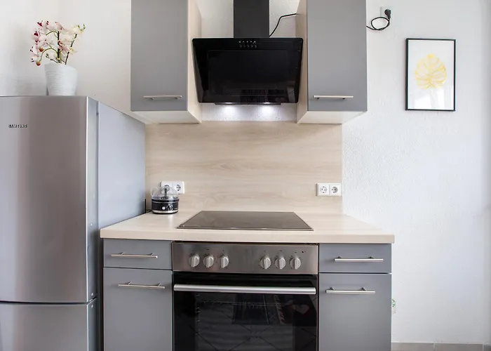 Haus Castellbergblick Mit Balkon شقة